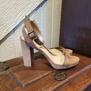 Tan suede ankle strap block heel Circus by Sam Edelman Abigail open toed